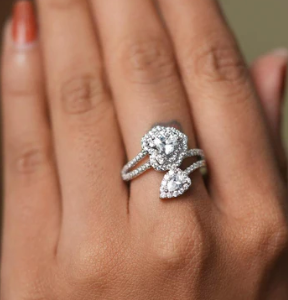 Heartfelt Wrap Diamond Solitaire Ring